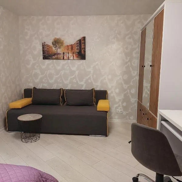 Стильні апартаменти Кравчука 10 LutskDoba, ξενοδοχείο σε Luts'k