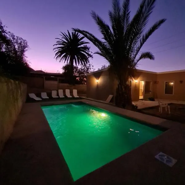 Cabañas y Loft Parronal, hotel in Vicuña