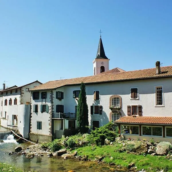 location 1 semaine minimum classé 3 étoiles, Hotel in Aldudes