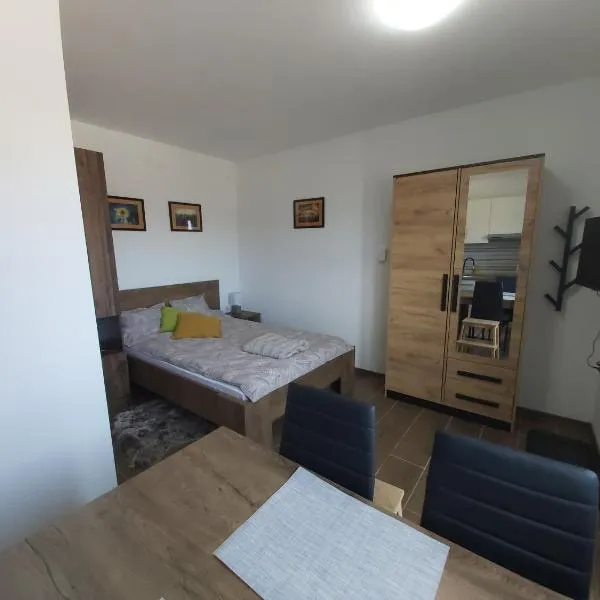 Studio apartman Draga, hotel in Velika Ludina
