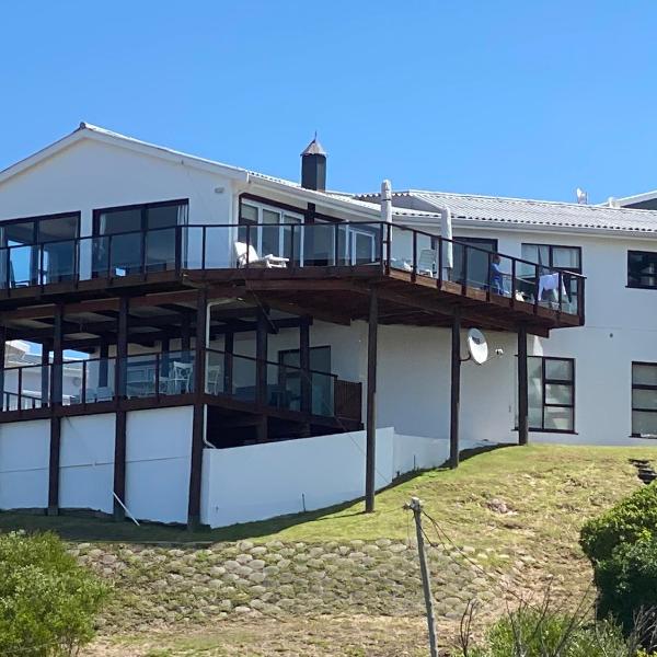 Southerncross Beach House with a Million Dollar View