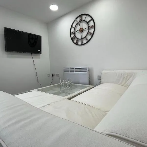 Apartment in St Denys, hotel u gradu Sauthempton