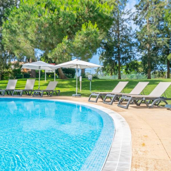 Magnifique 2bed flat with Pool, Garage, tennis court Vilamoura