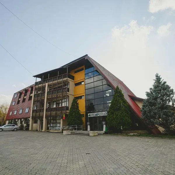 Hotel Secret Garden, hotel em Baia Sprie