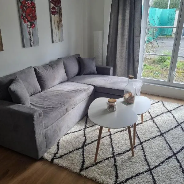 The Grey studio, hotel in Saint-Michel-sur-Orge