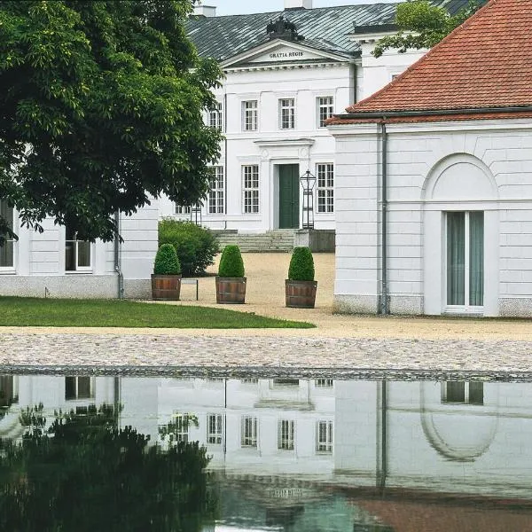 Hotel Schloss Neuhardenberg, hotel v destinaci Neuhardenberg