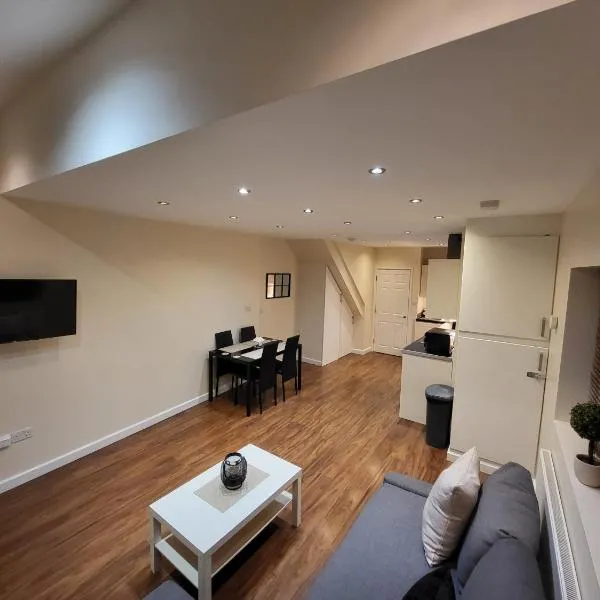 Great Apartment Next To Tooting Bec Tube Station!, hotell Londonis