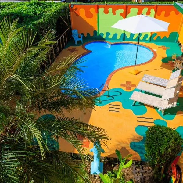 Hotel Boutique La Casa de las Flores, hotel in Cahuita