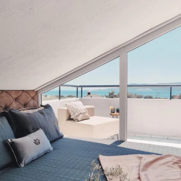 Stilvolle Villa mit Strandlage, hotel in Didim