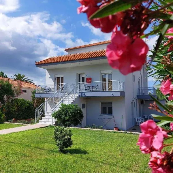 Δειλινά, hotell i Plati