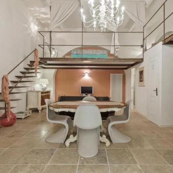 Shabby Loft in Colosseum, Rome