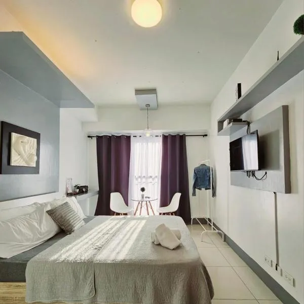 Tagaytay Nordic Nest Staycation at Wind Residences with Netflix Wifi near Sky Ranch, Hotel in Tagaytay