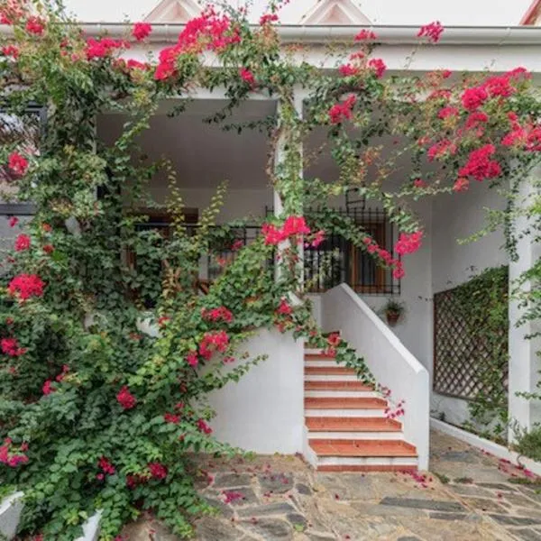 Casa rural collao de lobo, hotel v destinaci Serradilla