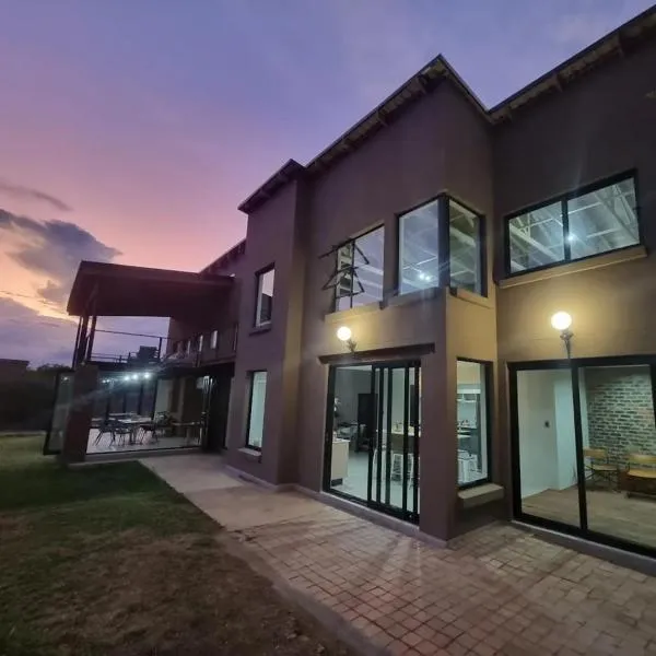 Pilanesberg Private Lodge, hotel a Pilanesberg