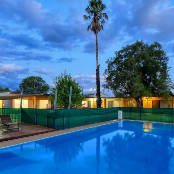 Cootamundra Gardens Motel、クータマンドラのホテル