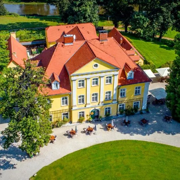 Pałac Łomnica Karkonosze - Schloss Lomnitz Riesengebirge โรงแรมในเยเลเนียกูรา
