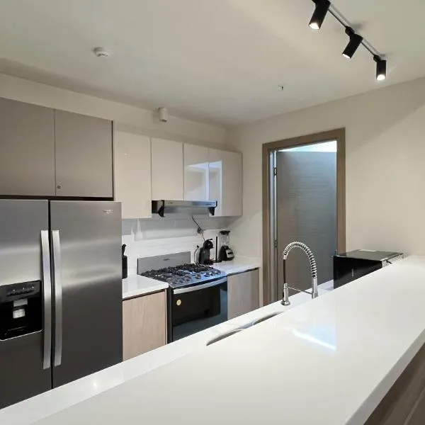 AmazINN Places Playa Escondida, hotel in María Chiquita