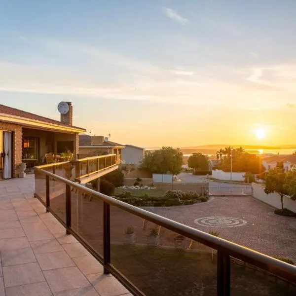 Glenfinnan Guest House, hotel v destinaci Langebaan