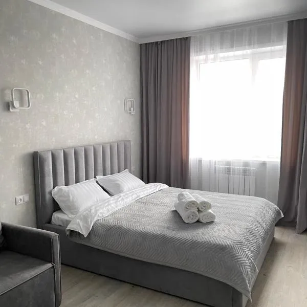 Новая квартира в ЖК Улытау, hotel di Karagandy
