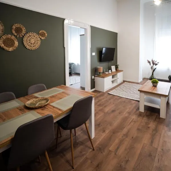 Volenter Lux Apartment Uno,位于包姚的酒店