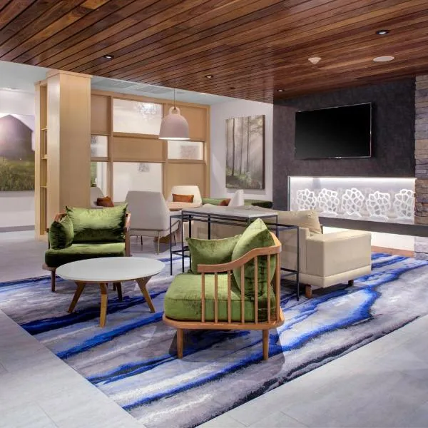 Fairfield Inn & Suites by Marriott Allentown West、Breinigsvilleのホテル
