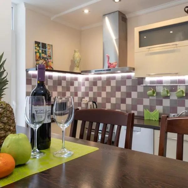 Видові 1к-2к апартаменти 11,15, 23 поверхи, hotel a Kiev