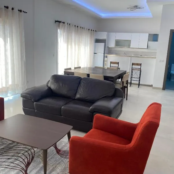 Apt Très Grand Luxe Gallo 3 - Mamelles Dakar, hotel v destinaci Dakar