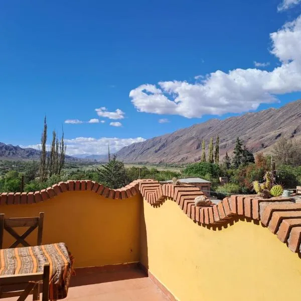 Carnavalito Hostel Tilcara, hotel v destinaci Tilcara