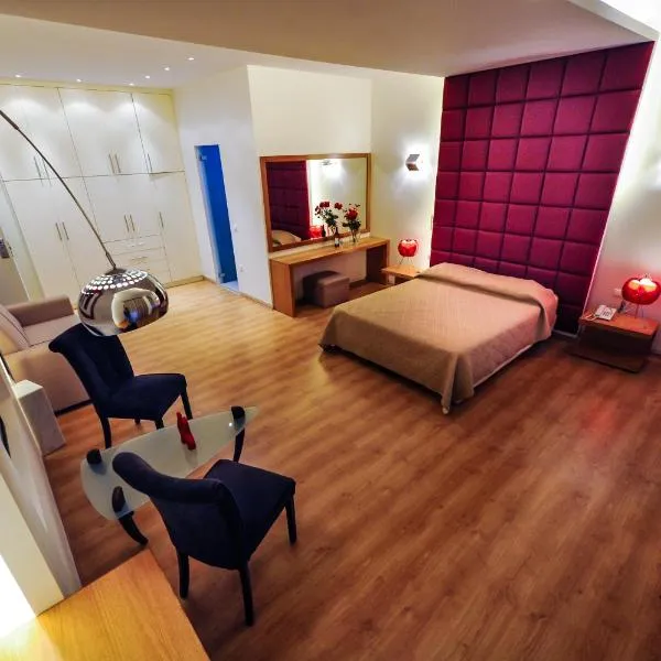 Kleopatra Inn, hotel in Messini