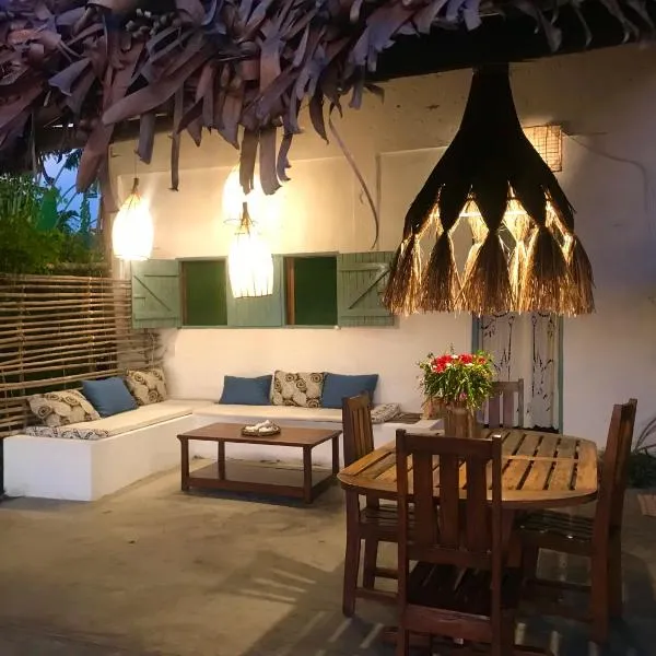 Corto Novo Maison d'hôtes-Camping, hotel v Nosy-Be