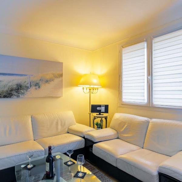 Apartment Les Glénans - CCN113 by Interhome