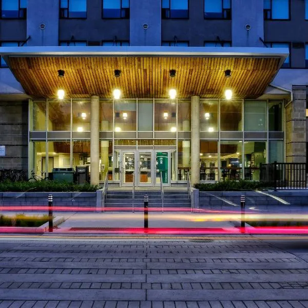 Residence & Conference Centre - Ottawa West, hotel en Ottawa