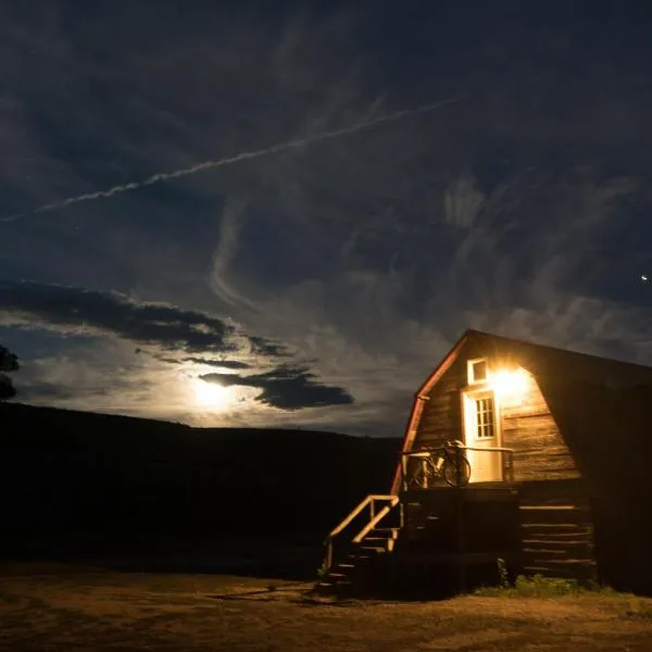 Aubin Sky Lodging at the YL Ranch, hotel v destinaci Savery