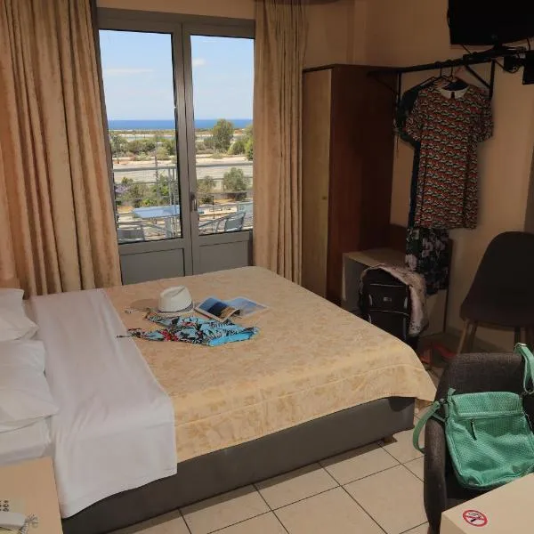 IKAROS Hotel ELLINIKO、アテネのホテル