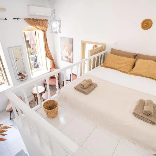 Mansion House(est.c1890)-Daedalus, hotel v destinaci Halki