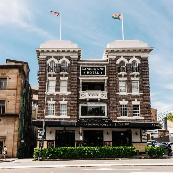 The Lansdowne Hotel, hotel in Sydney