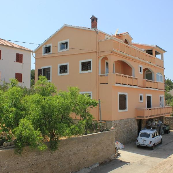 Studio Sali 8121b
