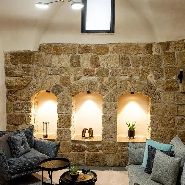 Mirsa, hotell sihtkohas Akko