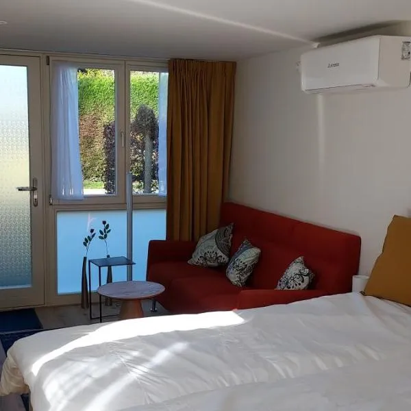 Dajan, hotel in Almere