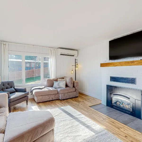 The Spruce Home, khách sạn ở Langley