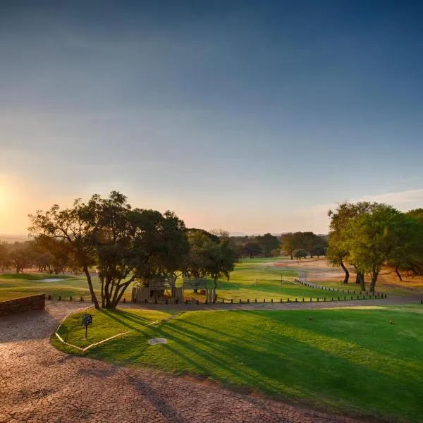 Seasons Golf, Leisure, Spa, hôtel à Hartbeespoort