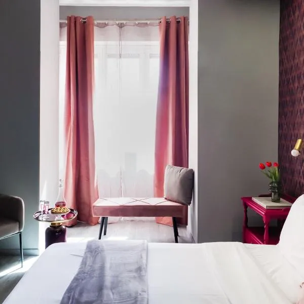 C'est La Vie Suites, готель у Римі