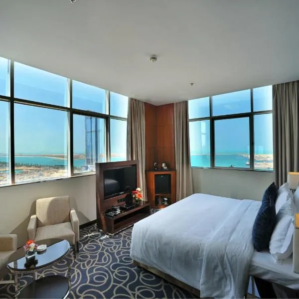 Ramada Abu Dhabi Corniche, hotel in Abu Dhabi