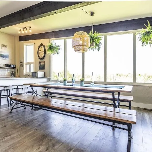 Mountain View-Backyard-Air-Conditioning-BBQ-15mins walk Blue Mountain Village, ξενοδοχείο σε Blue Mountains