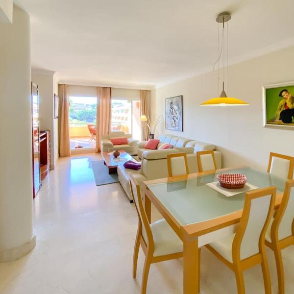 Apartamento en Los Patios de Santa Maria Golf