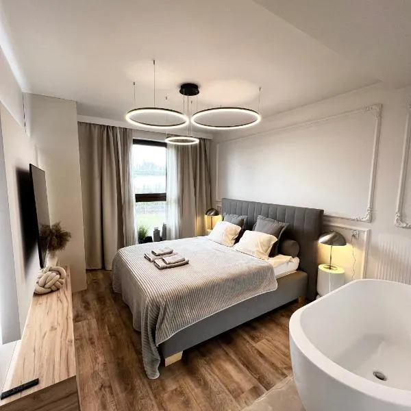 Apartament nad jeziorem Drwęckim Oaza, hôtel à Ostróda