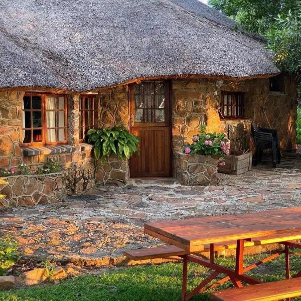 Waterberg Cottages, Private Game Reserve、ヴァールウォーターのホテル