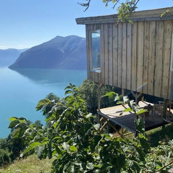 Raaum Gard, hytte 2, hotel en Hafslo