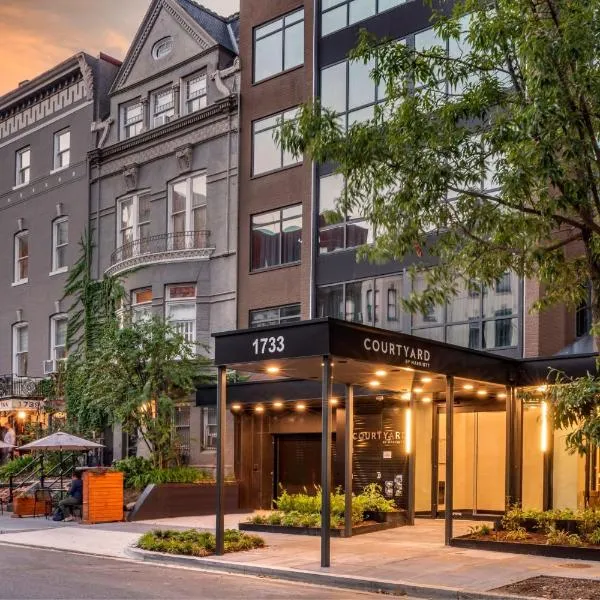 Courtyard by Marriott Washington, DC Dupont Circle, hotel in Washington