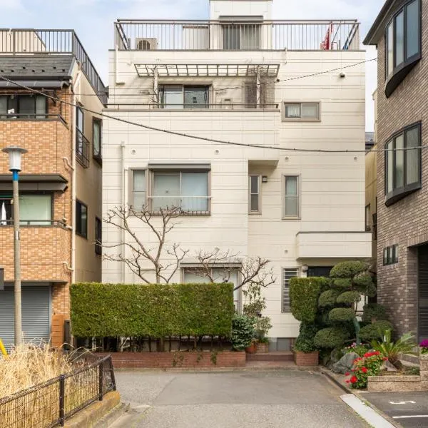 Dat's house, hotel in Tokyo